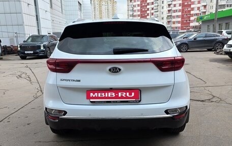 KIA Sportage IV рестайлинг, 2021 год, 2 800 000 рублей, 5 фотография