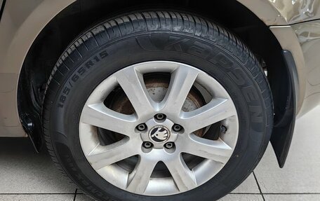 Skoda Roomster, 2014 год, 728 000 рублей, 24 фотография