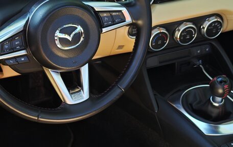 Mazda MX-5, 2017 год, 2 890 000 рублей, 13 фотография