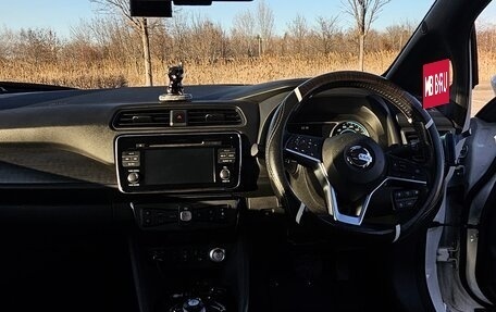 Nissan Leaf II, 2018 год, 1 999 999 рублей, 26 фотография