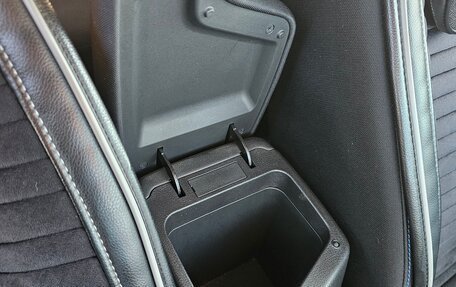 Nissan Leaf II, 2018 год, 1 999 999 рублей, 27 фотография