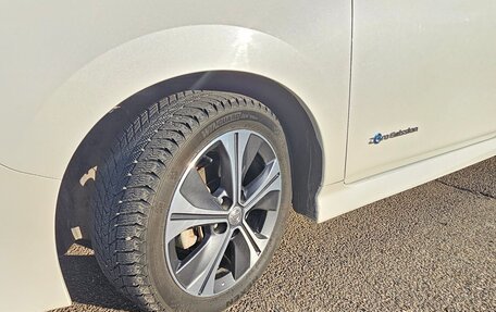 Nissan Leaf II, 2018 год, 1 999 999 рублей, 30 фотография