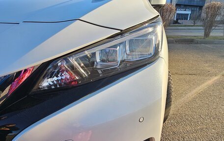 Nissan Leaf II, 2018 год, 1 999 999 рублей, 33 фотография