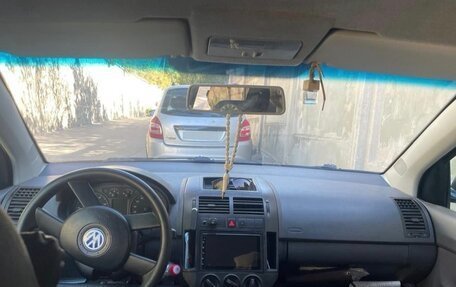 Volkswagen Polo IV рестайлинг, 2002 год, 320 000 рублей, 5 фотография