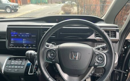 Honda Stepwgn IV, 2021 год, 2 650 000 рублей, 9 фотография