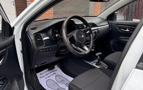 KIA Rio IV, 2018 год, 999 000 рублей, 8 фотография