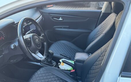 KIA Rio IV, 2018 год, 1 270 000 рублей, 6 фотография