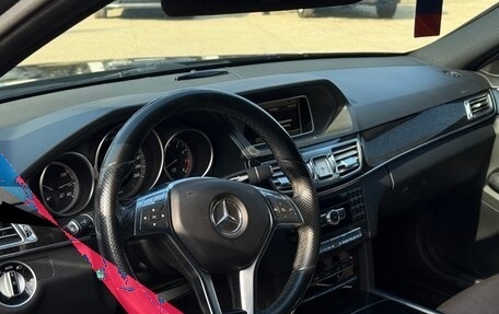 Mercedes-Benz E-Класс, 2013 год, 2 450 000 рублей, 4 фотография