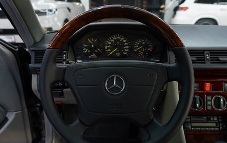 Mercedes-Benz W124, 1989 год, 2 950 000 рублей, 17 фотография