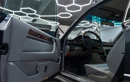 Mercedes-Benz W124, 1989 год, 2 950 000 рублей, 11 фотография