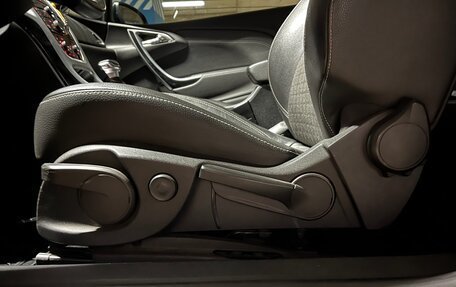 Opel Astra J, 2012 год, 600 000 рублей, 5 фотография