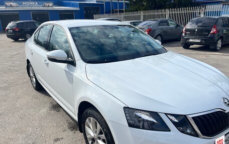 Skoda Octavia, 2018 год, 1 800 000 рублей, 2 фотография