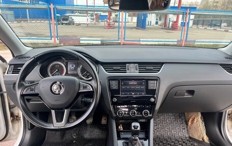 Skoda Octavia, 2018 год, 1 800 000 рублей, 5 фотография