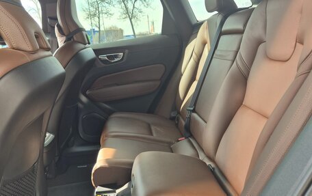 Volvo XC60 II, 2021 год, 4 590 000 рублей, 11 фотография