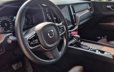 Volvo XC60 II, 2021 год, 4 590 000 рублей, 10 фотография