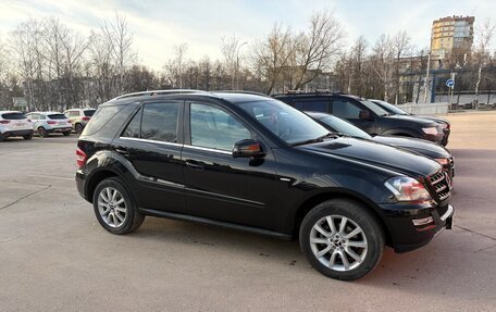 Mercedes-Benz M-Класс, 2010 год, 1 550 000 рублей, 2 фотография