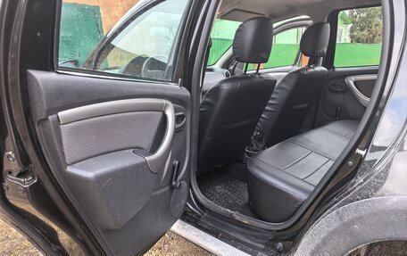 Renault Duster I рестайлинг, 2014 год, 850 000 рублей, 10 фотография