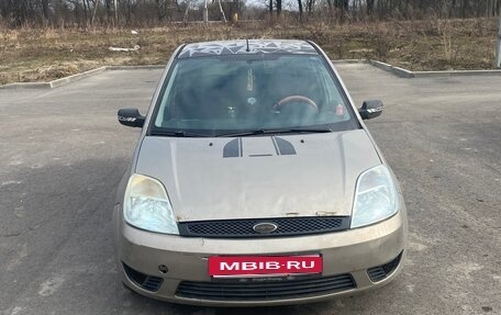 Ford Fiesta, 2004 год, 300 000 рублей, 17 фотография