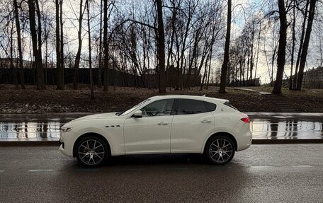 Maserati Levante I, 2017 год, 4 000 000 рублей, 5 фотография