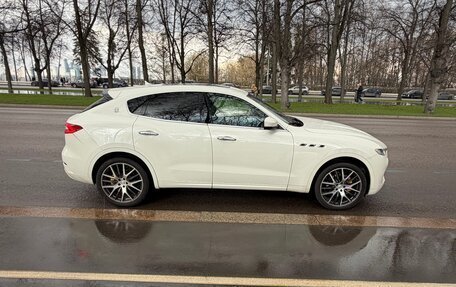 Maserati Levante I, 2017 год, 4 000 000 рублей, 2 фотография