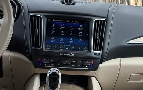 Maserati Levante I, 2017 год, 4 000 000 рублей, 8 фотография