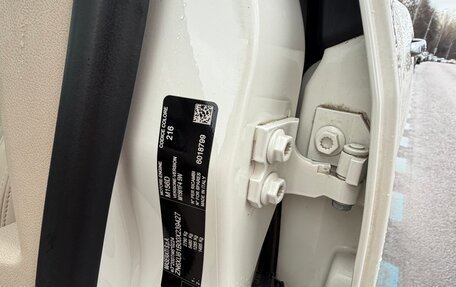 Maserati Levante I, 2017 год, 4 000 000 рублей, 17 фотография