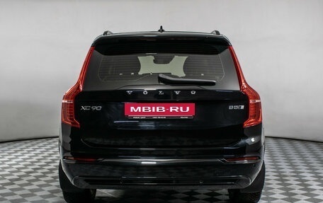 Volvo XC90 II рестайлинг, 2021 год, 5 935 000 рублей, 6 фотография