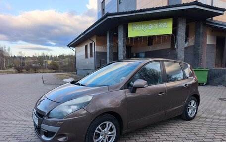Renault Scenic III, 2011 год, 600 000 рублей, 1 фотография