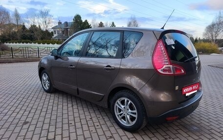 Renault Scenic III, 2011 год, 600 000 рублей, 6 фотография