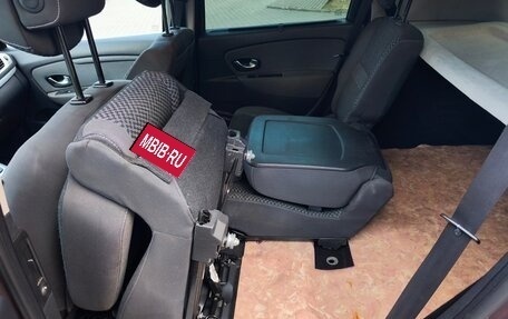 Renault Scenic III, 2011 год, 600 000 рублей, 11 фотография