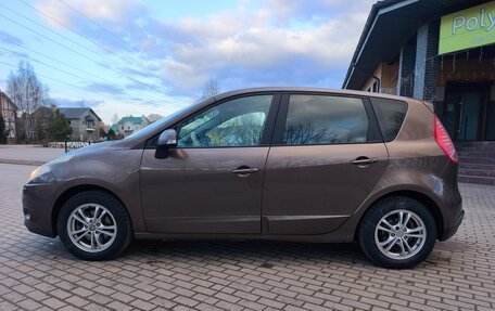 Renault Scenic III, 2011 год, 600 000 рублей, 18 фотография