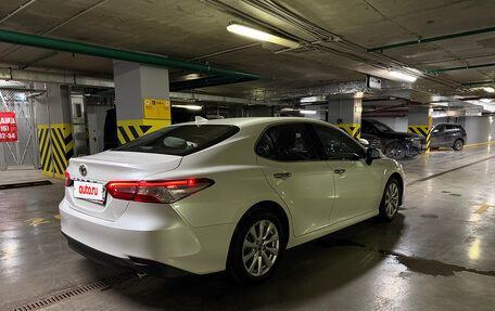 Toyota Camry, 2019 год, 3 200 000 рублей, 4 фотография