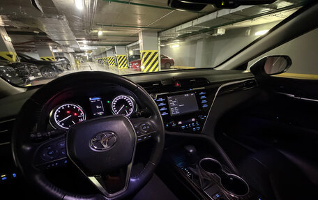 Toyota Camry, 2019 год, 3 200 000 рублей, 13 фотография