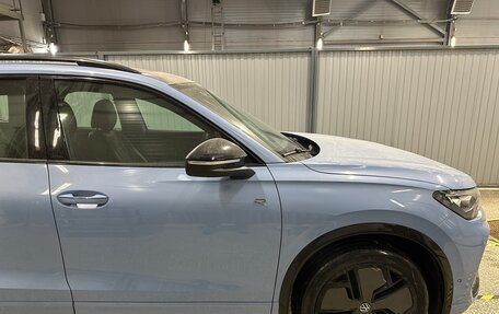 Volkswagen Tiguan, 2024 год, 4 650 000 рублей, 10 фотография