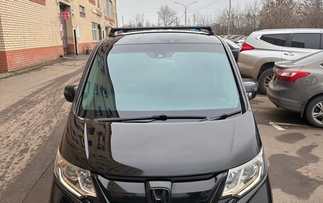 Honda Stepwgn IV, 2017 год, 1 950 000 рублей, 8 фотография