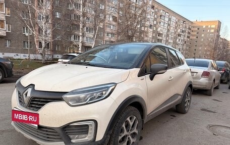 Renault Kaptur I рестайлинг, 2018 год, 1 799 999 рублей, 3 фотография