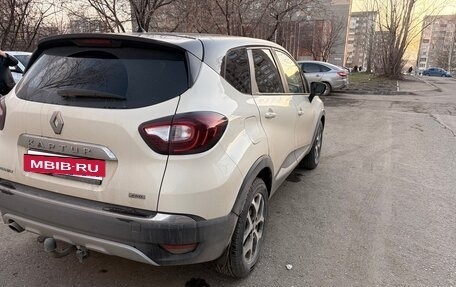 Renault Kaptur I рестайлинг, 2018 год, 1 799 999 рублей, 7 фотография