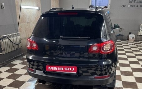 Volkswagen Tiguan I, 2010 год, 1 550 000 рублей, 2 фотография