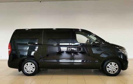 Hyundai H-1 II рестайлинг, 2019 год, 2 795 000 рублей, 6 фотография