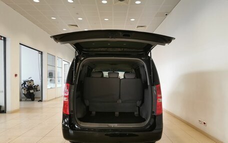 Hyundai H-1 II рестайлинг, 2019 год, 2 795 000 рублей, 11 фотография