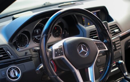 Mercedes-Benz E-Класс, 2012 год, 1 200 000 рублей, 5 фотография