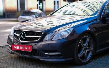 Mercedes-Benz E-Класс, 2012 год, 1 200 000 рублей, 10 фотография