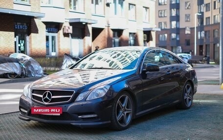 Mercedes-Benz E-Класс, 2012 год, 1 200 000 рублей, 8 фотография