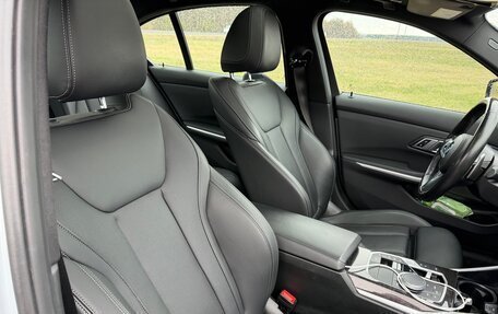 BMW 3 серия, 2022 год, 4 640 000 рублей, 18 фотография