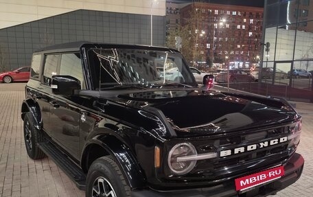 Ford Bronco, 2021 год, 6 640 000 рублей, 2 фотография