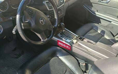 Mercedes-Benz E-Класс, 2010 год, 1 270 000 рублей, 5 фотография