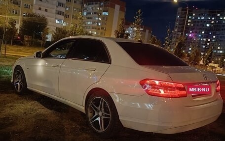 Mercedes-Benz E-Класс, 2010 год, 1 270 000 рублей, 7 фотография