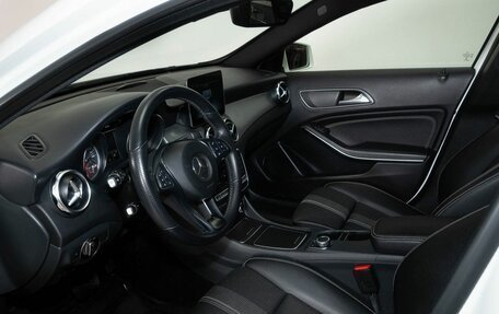 Mercedes-Benz GLA, 2019 год, 2 648 000 рублей, 5 фотография