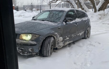 BMW 1 серия, 2006 год, 650 000 рублей, 4 фотография