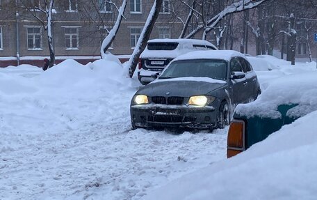 BMW 1 серия, 2006 год, 650 000 рублей, 8 фотография